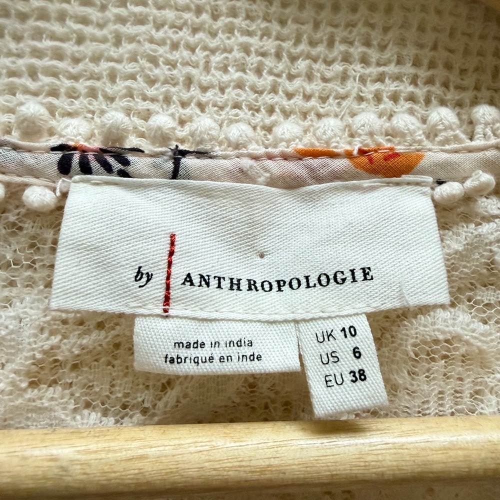 Anthropologie Floral Puff Sleeve Blouse - Picture 8 of 9